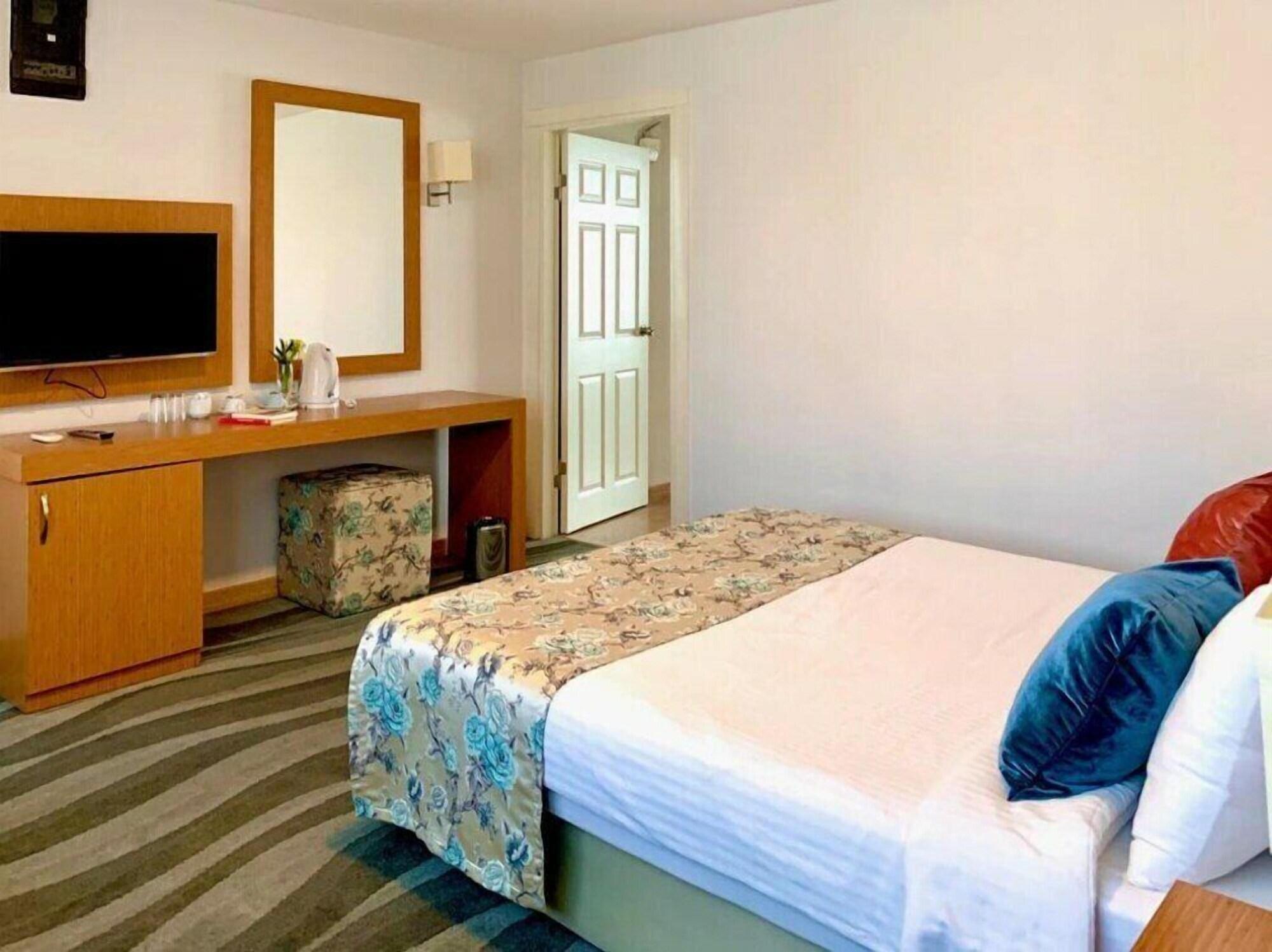 Durusu Suites Анталия Екстериор снимка